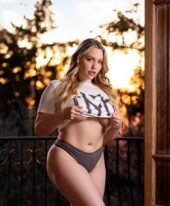 Clara